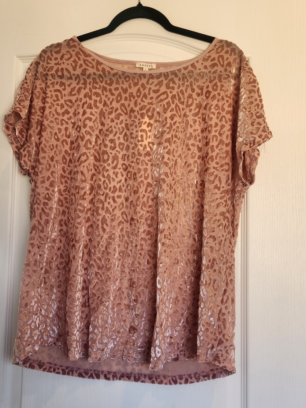 JODIFL Blush Pink Leopard-Print Short Sleeve Top S BNWT